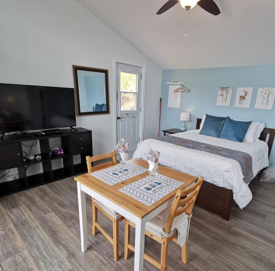 Knotty Pine Ocean Front Suite - Adults Only Ingonish Exterior foto